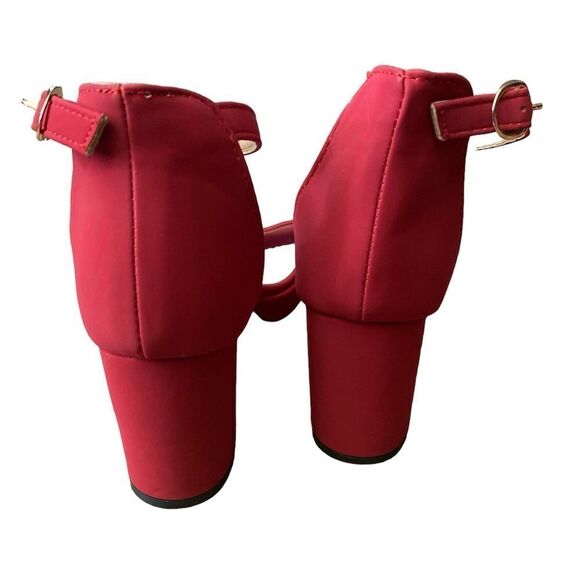 Red Rhinestone heels - Picture 6 of 7